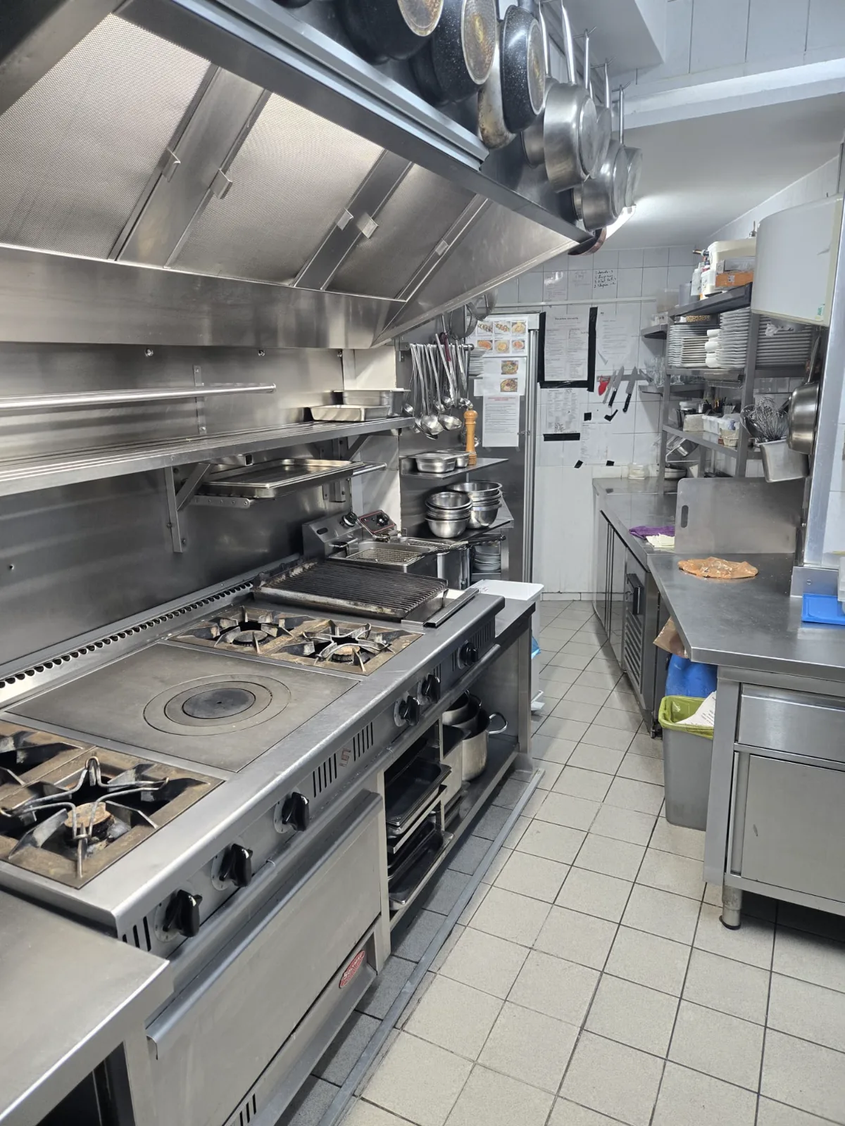 Restaurant en activité à remettre à Schaerbeek | Prêt à travailler immédiatement