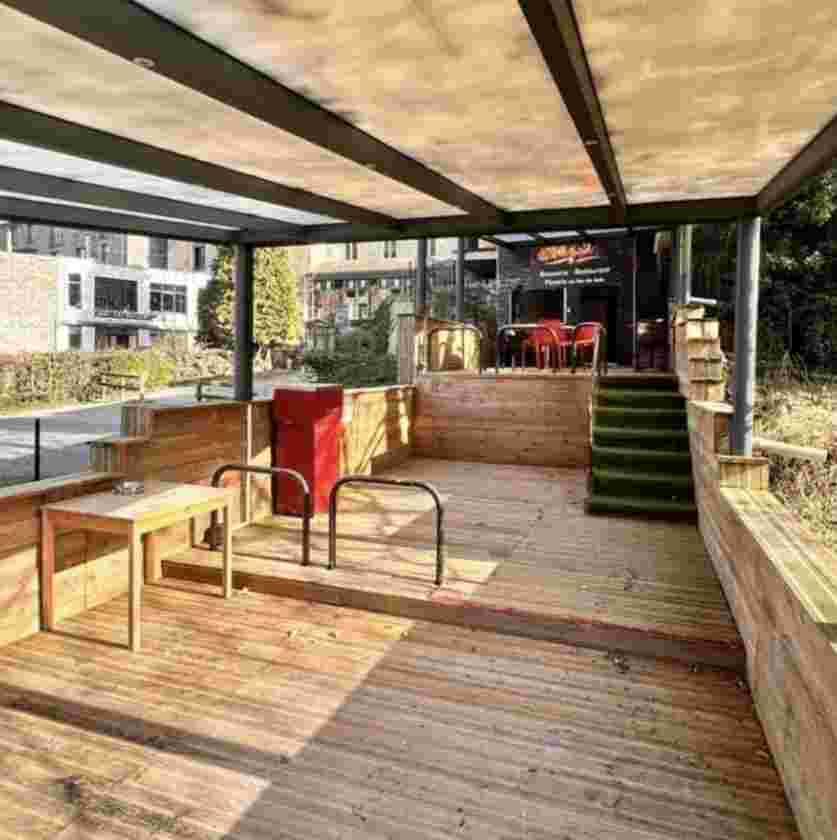 Surface horeca | Centre Durbuy | Logement inclus — photo 1