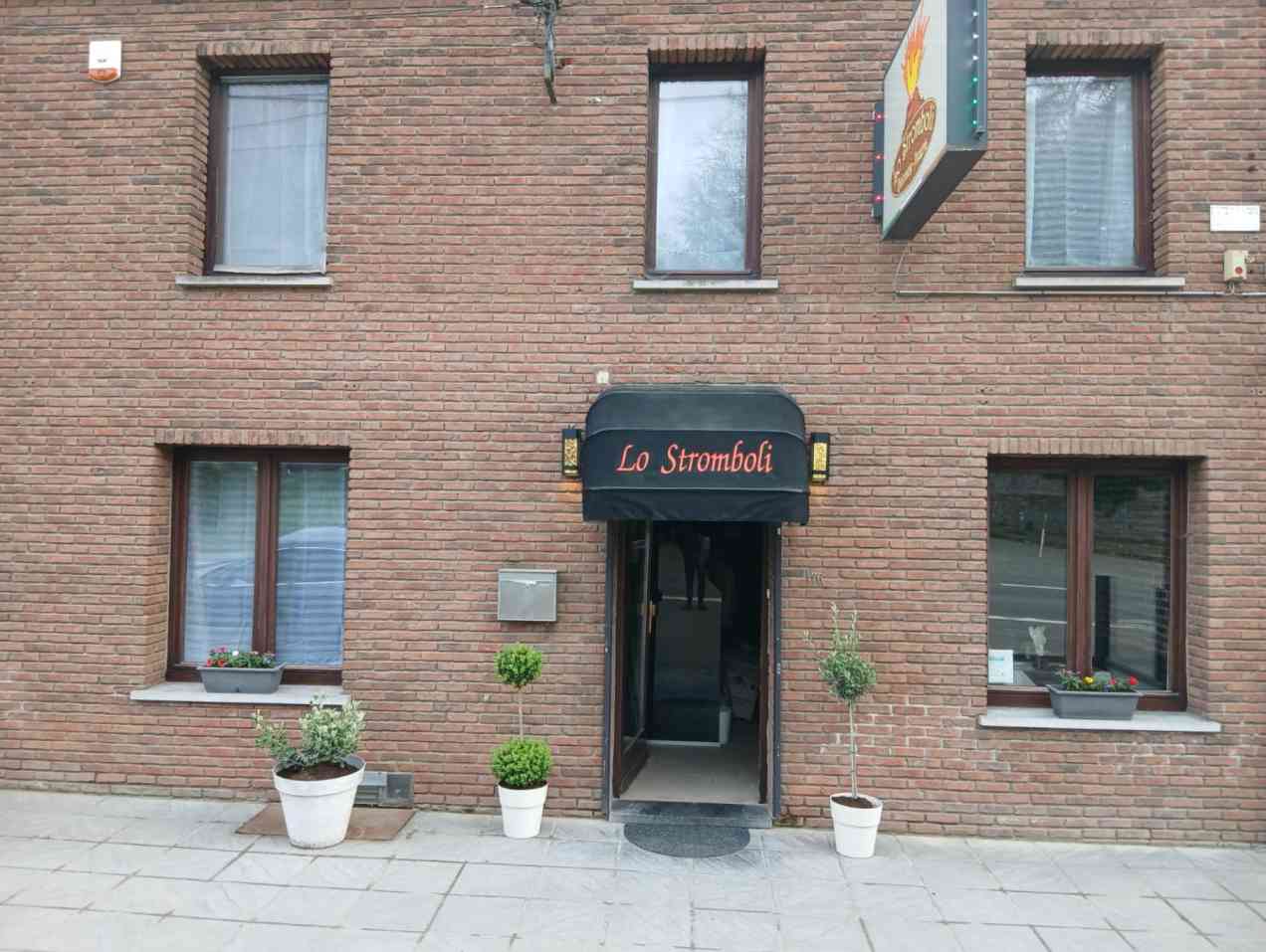 Fonds de commerce Pizzeria + murs / Restaurant avec logement