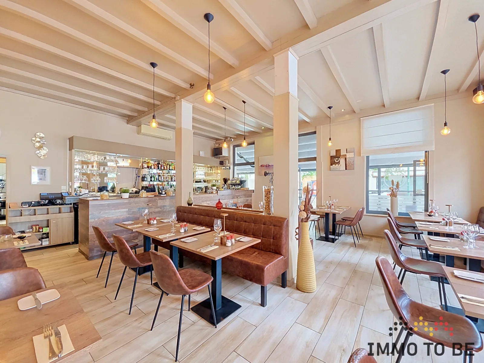 Immeuble mixte de ± 400 m² | Restaurant en activité et potentiel résidentiel — photo 1