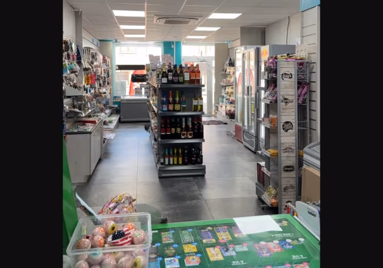 Librairie avec agence de paris sportifs à céder en prov. de Liège — photo 1
