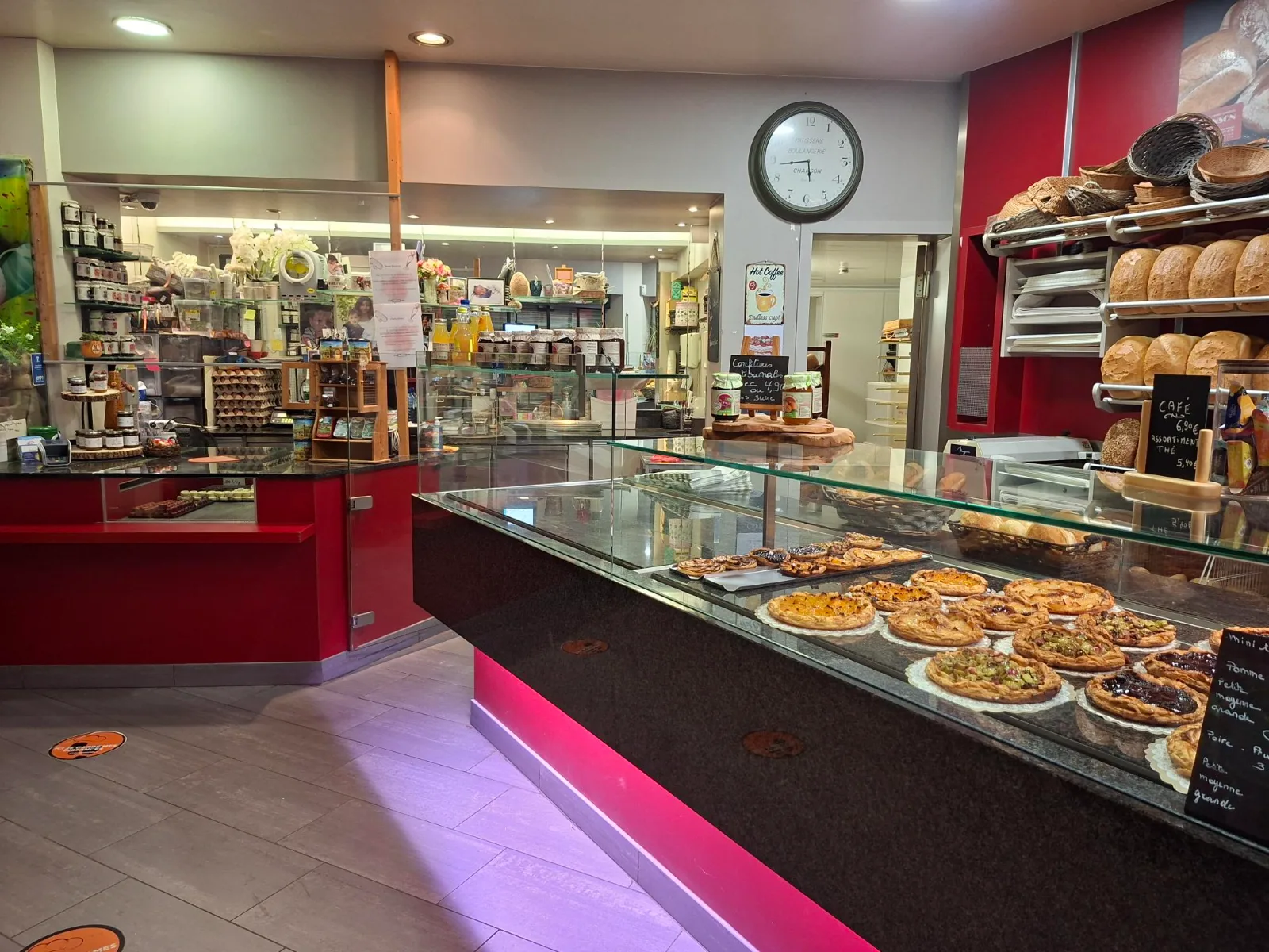 Boulangerie pâtisserie | Existe depuis 40 ans | Emplacement très fréquenté